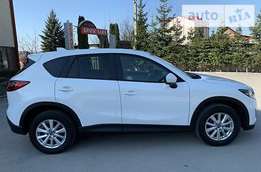 Позашляховик / Кросовер Mazda CX-5 2012 в 