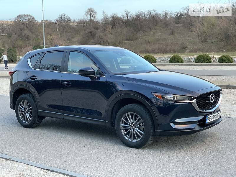 Позашляховик / Кросовер Mazda CX-5 2017 в Дніпрі фото 2 Позашляховик / Кросовер Mazda CX-5 2017 в Дніпрі