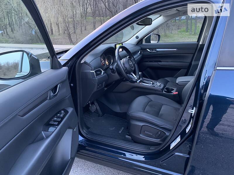 Позашляховик / Кросовер Mazda CX-5 2017 в Дніпрі фото 15 Позашляховик / Кросовер Mazda CX-5 2017 в Дніпрі