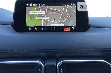 Позашляховик / Кросовер Mazda CX-5 2018 в 