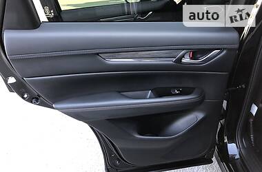 Позашляховик / Кросовер Mazda CX-5 2018 в 
