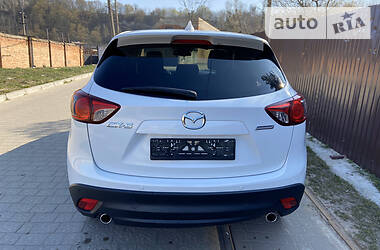 Позашляховик / Кросовер Mazda CX-5 2012 в 