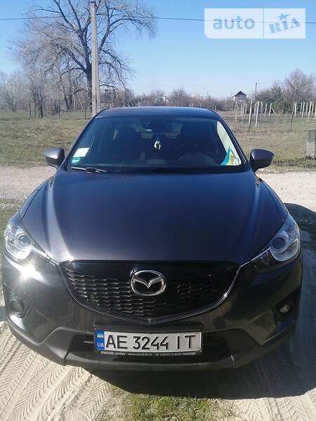 Позашляховик / Кросовер Mazda CX-5 2014 в 