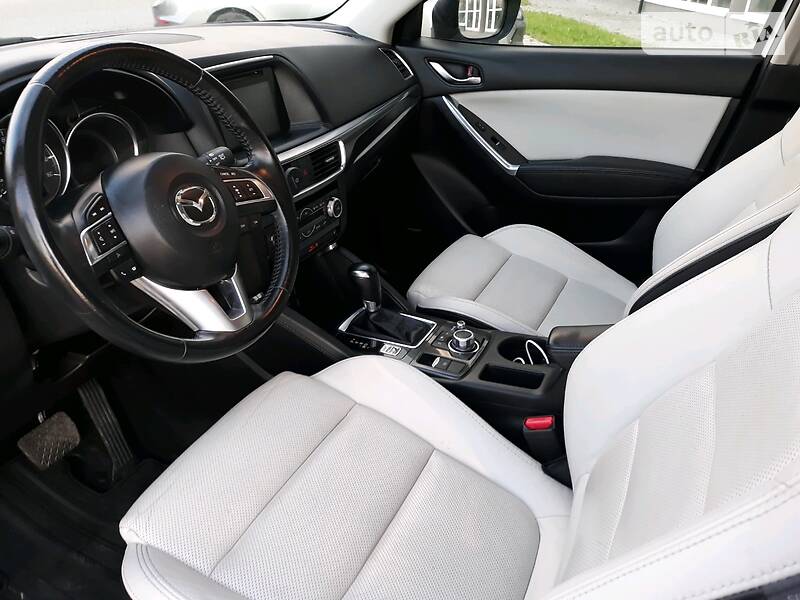 Позашляховик / Кросовер Mazda CX-5 2015 в Івано-Франківську