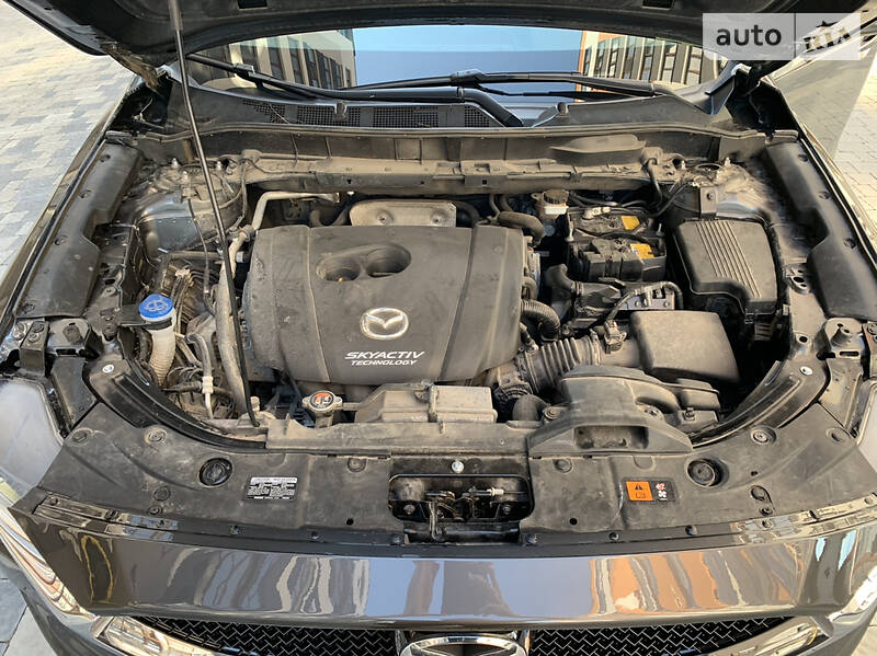 Позашляховик / Кросовер Mazda CX-5 2017 в Івано-Франківську