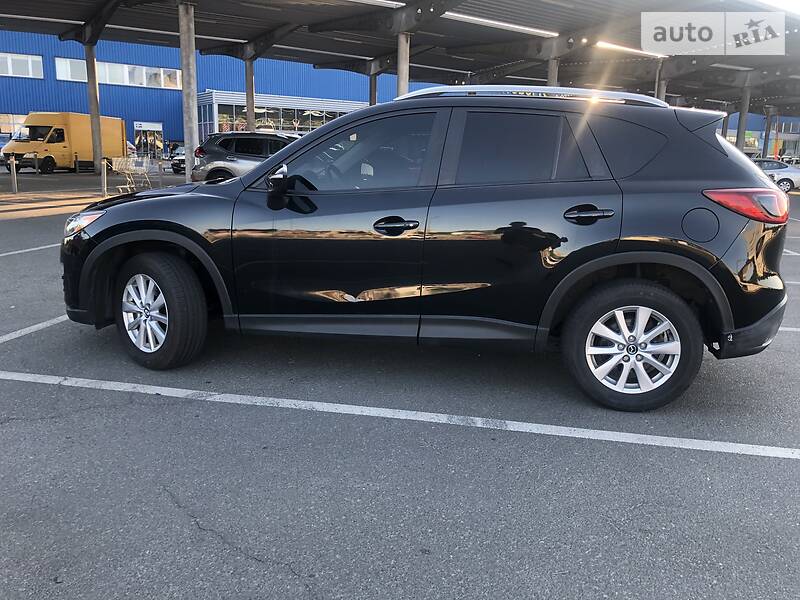 Позашляховик / Кросовер Mazda CX-5 2016 в Києві