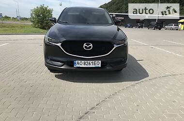 Позашляховик / Кросовер Mazda CX-5 2018 в 