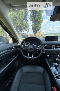 Внедорожник / Кроссовер Mazda CX-5 2017 в Киеве