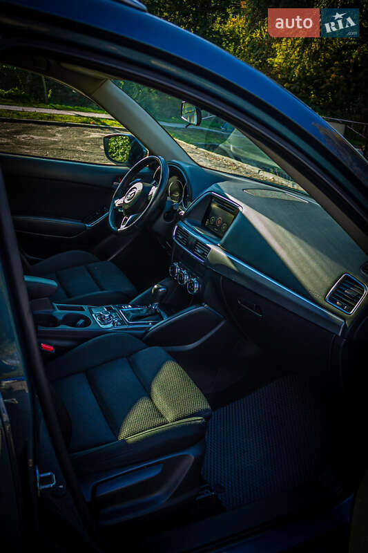 Внедорожник / Кроссовер Mazda CX-5 2015 в Черкассах