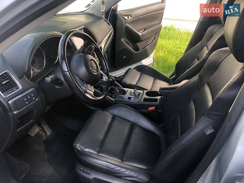 Внедорожник / Кроссовер Mazda CX-5 2016 в Луцке