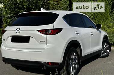 Внедорожник / Кроссовер Mazda CX-5 2019 в 