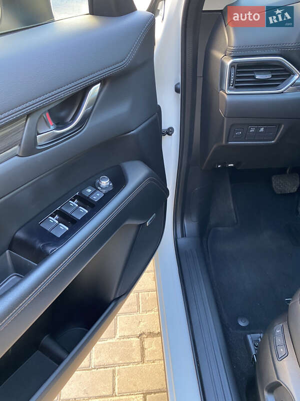 Внедорожник / Кроссовер Mazda CX-5 2019 в Львове фото 33 Внедорожник / Кроссовер Mazda CX-5 2019 в Львове