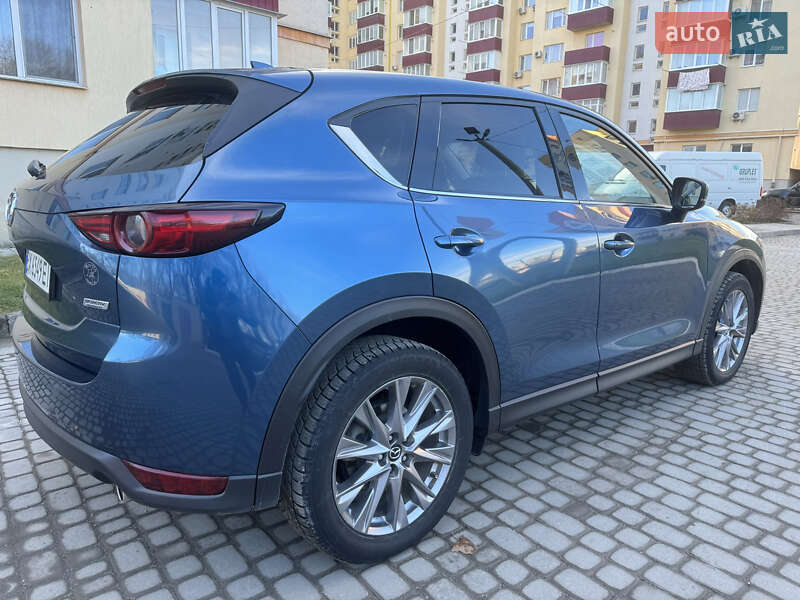 Внедорожник / Кроссовер Mazda CX-5 2018 в Каменец-Подольском