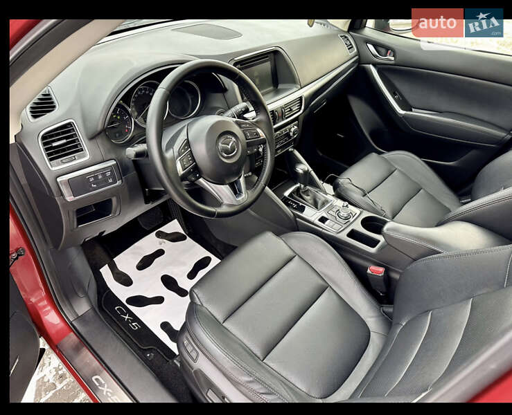 Внедорожник / Кроссовер Mazda CX-5 2016 в Луцке