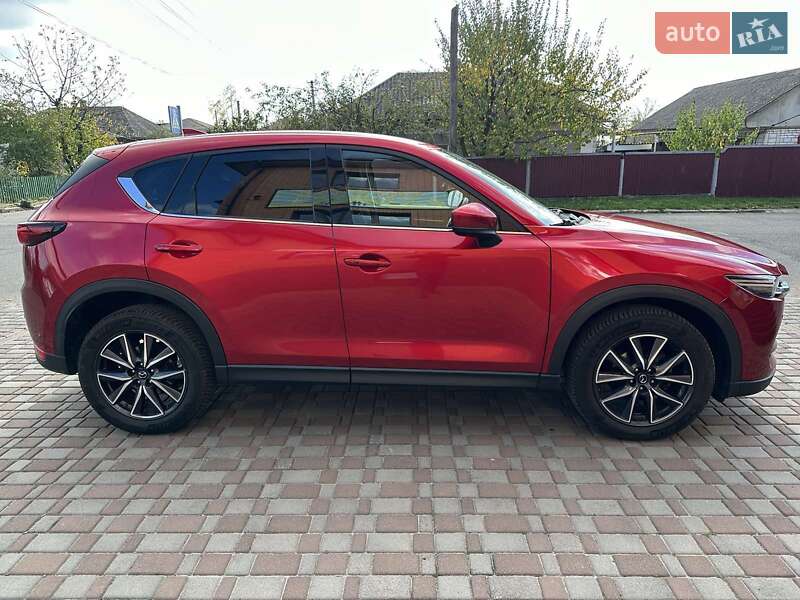 Внедорожник / Кроссовер Mazda CX-5 2017 в Гайвороне