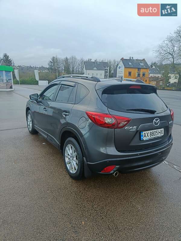 Позашляховик / Кросовер Mazda CX-5 2015 в Ужгороді