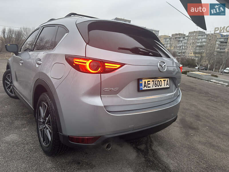 Внедорожник / Кроссовер Mazda CX-5 2017 в Днепре
