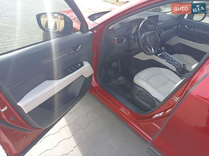 Внедорожник / Кроссовер Mazda CX-5 2017 в Измаиле