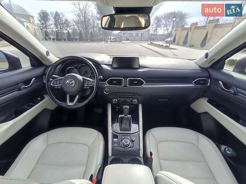 Внедорожник / Кроссовер Mazda CX-5 2017 в Измаиле