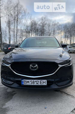 Позашляховик / Кросовер Mazda CX-5 2018 в 