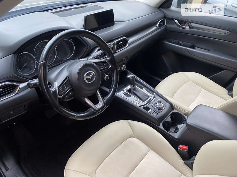 Позашляховик / Кросовер Mazda CX-5 2017 в Львові фото 14 Позашляховик / Кросовер Mazda CX-5 2017 в Львові