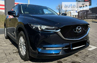 Позашляховик / Кросовер Mazda CX-5 2017 в Києві