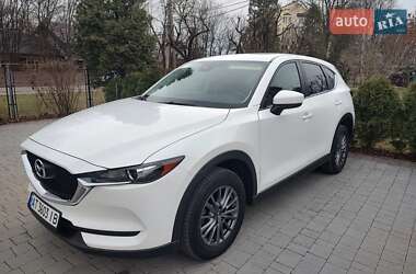 Внедорожник / Кроссовер Mazda CX-5 2018 в 