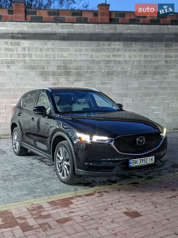 Внедорожник / Кроссовер Mazda CX-5 2019 в Ровно фото 4 Внедорожник / Кроссовер Mazda CX-5 2019 в Ровно