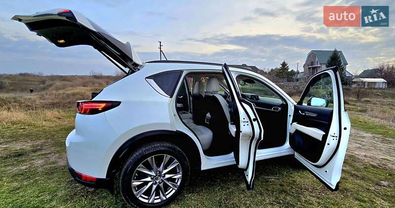Позашляховик / Кросовер Mazda CX-5 2019 в Дніпрі