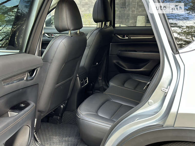 Внедорожник / Кроссовер Mazda CX-5 2019 в Киеве фото 42 Внедорожник / Кроссовер Mazda CX-5 2019 в Киеве