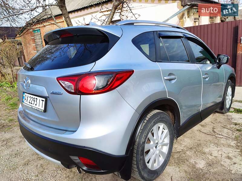 Внедорожник / Кроссовер Mazda CX-5 2015 в Чугуеве