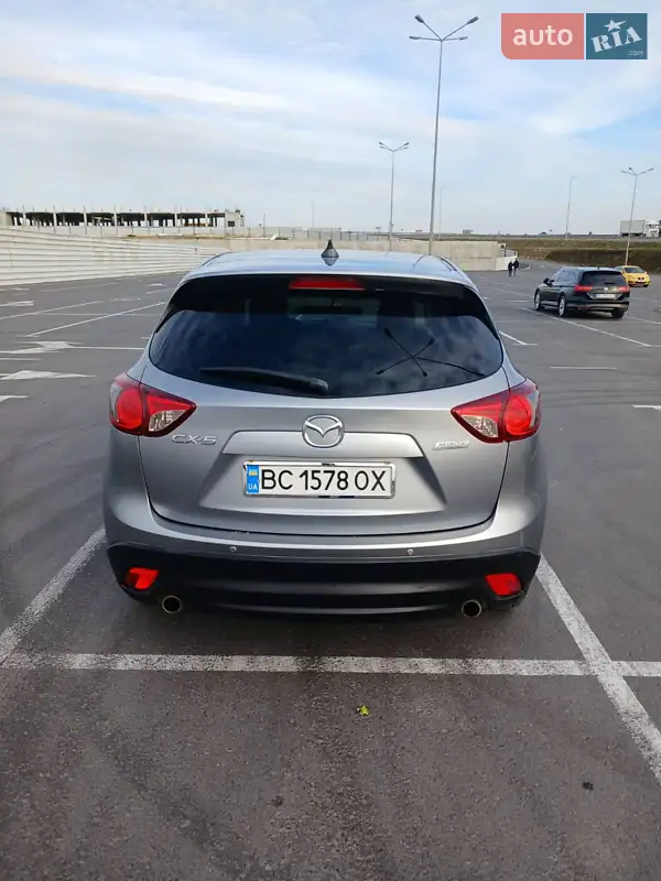 Внедорожник / Кроссовер Mazda CX-5 2013 в 