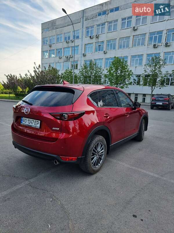 Внедорожник / Кроссовер Mazda CX-5 2018 в Ужгороде
