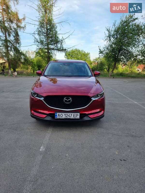Внедорожник / Кроссовер Mazda CX-5 2018 в Ужгороде