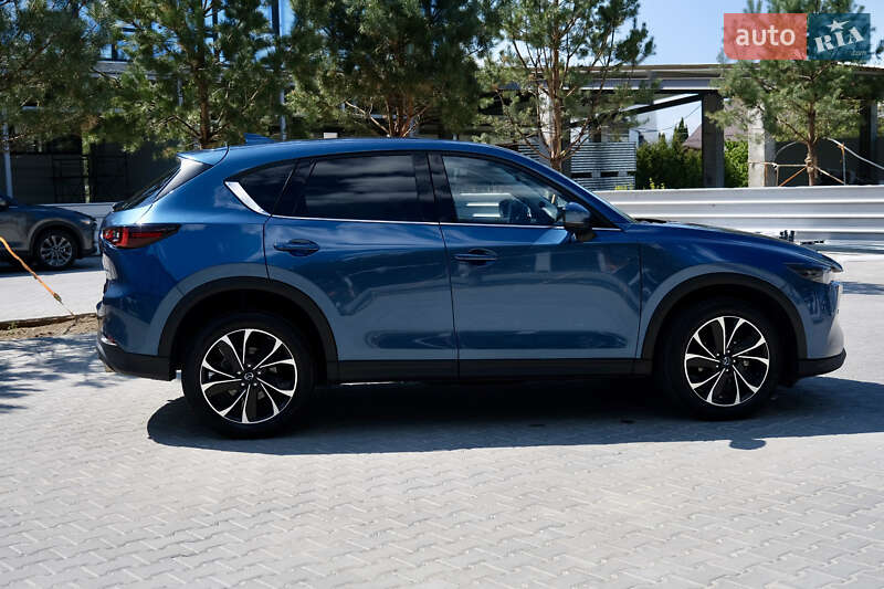 Внедорожник / Кроссовер Mazda CX-5 2022 в Ровно