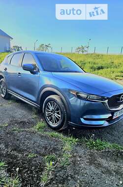 Позашляховик / Кросовер Mazda CX-5 2017 в Чернівцях