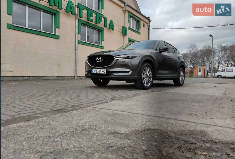 Внедорожник / Кроссовер Mazda CX-5 2018 в Ивано-Франковске фото 4 Внедорожник / Кроссовер Mazda CX-5 2018 в Ивано-Франковске