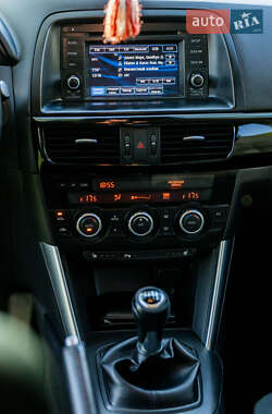 Внедорожник / Кроссовер Mazda CX-5 2012 в 