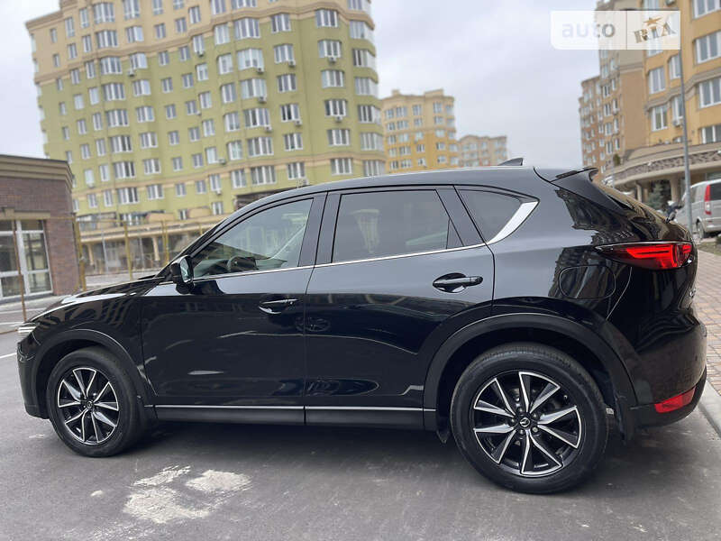 Внедорожник / Кроссовер Mazda CX-5 2018 в Киеве