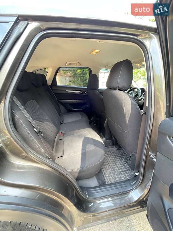 Внедорожник / Кроссовер Mazda CX-5 2017 в Тернополе фото 15 Внедорожник / Кроссовер Mazda CX-5 2017 в Тернополе
