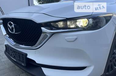 Внедорожник / Кроссовер Mazda CX-5 2017 в 