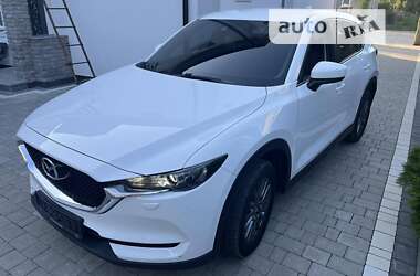 Внедорожник / Кроссовер Mazda CX-5 2017 в 