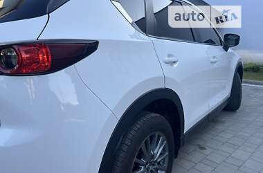 Внедорожник / Кроссовер Mazda CX-5 2017 в 