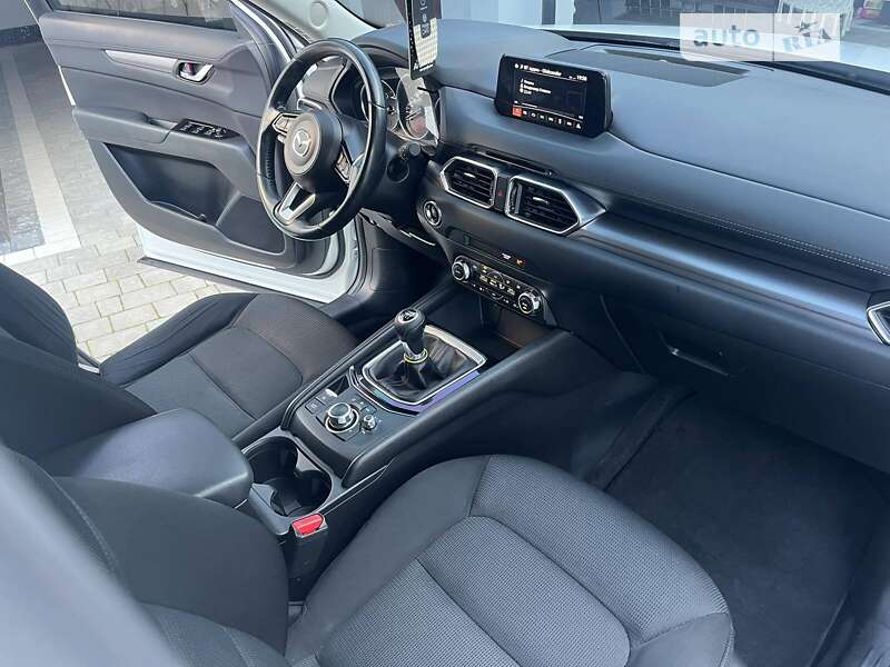Внедорожник / Кроссовер Mazda CX-5 2017 в Дрогобыче