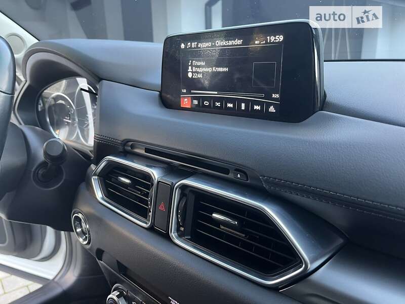 Внедорожник / Кроссовер Mazda CX-5 2017 в Дрогобыче