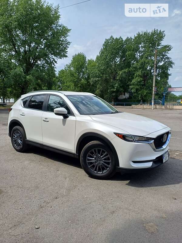 Внедорожник / Кроссовер Mazda CX-5 2020 в Першотравенске