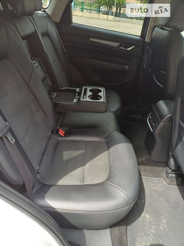 Внедорожник / Кроссовер Mazda CX-5 2020 в Першотравенске