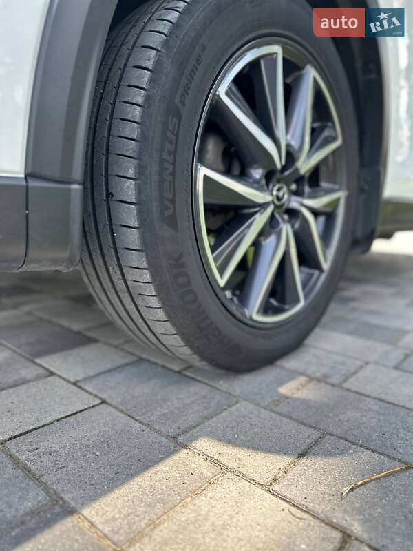 Внедорожник / Кроссовер Mazda CX-5 2018 в Староконстантинове