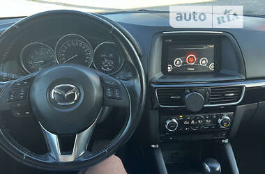 Позашляховик / Кросовер Mazda CX-5 2016 в Чернівцях