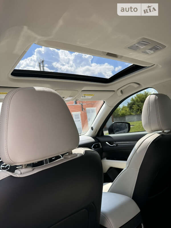 Внедорожник / Кроссовер Mazda CX-5 2019 в Киеве